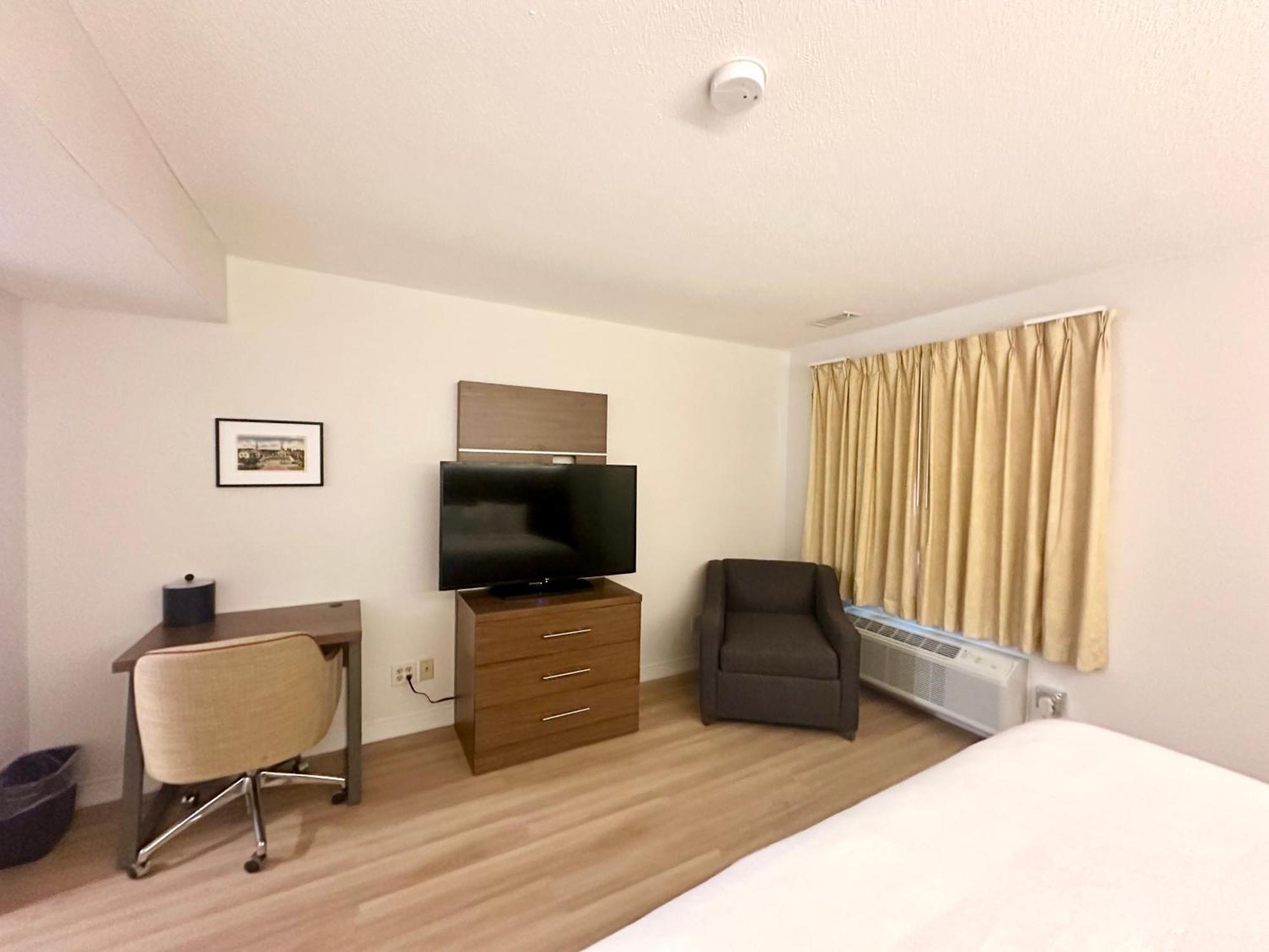 Baldwin Inn And Suites 웨스트 스프링필드 외부 사진